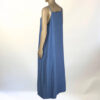 Vestido Elegante disponible en azul, rosa, verde, teja, blanco y beige. Diseño fluido y detalles refinados, ideal para cualquier ocasión