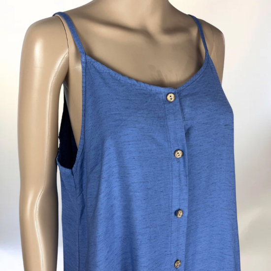 Vestido Elegante disponible en azul, rosa, verde, teja, blanco y beige. Diseño fluido y detalles refinados, ideal para cualquier ocasión