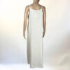 Vestido Elegante disponible en azul, rosa, verde, teja, blanco y beige. Diseño fluido y detalles refinados, ideal para cualquier ocasión
